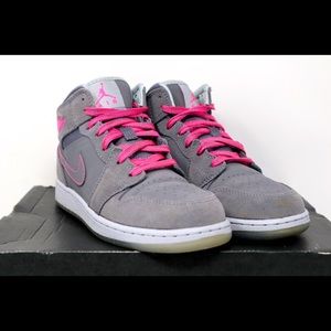 Air Jordan Retro 1 GS ‘Cement / Pink’